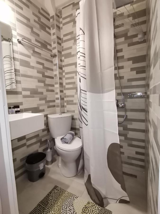 Studios Lia Adults Only -Fully Renovated クリッシ・アモウディア エクステリア 写真